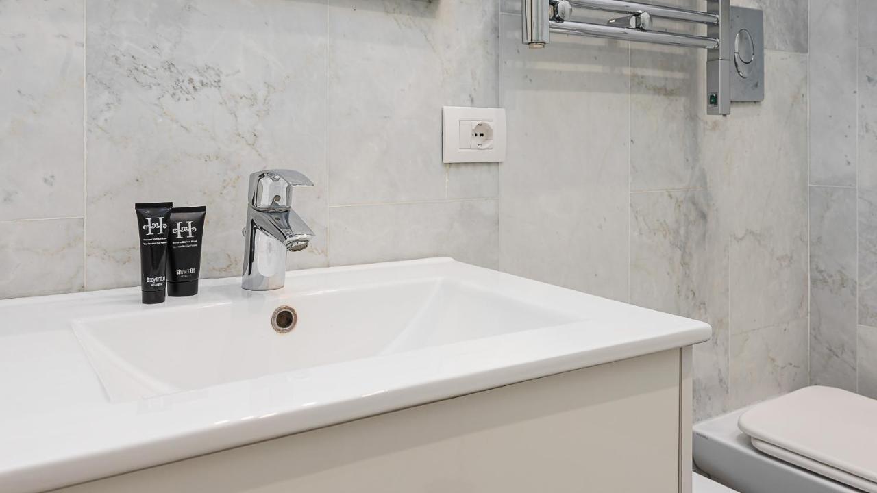 Apartment Italianway - Napo Torriani 22 Milan