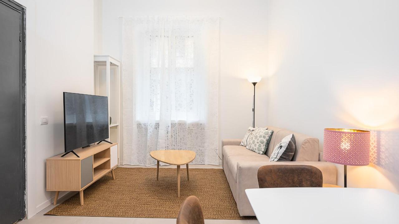 Classbnb - Due Moderni A 1km Dall'arco Della Pace Apartment Mailand