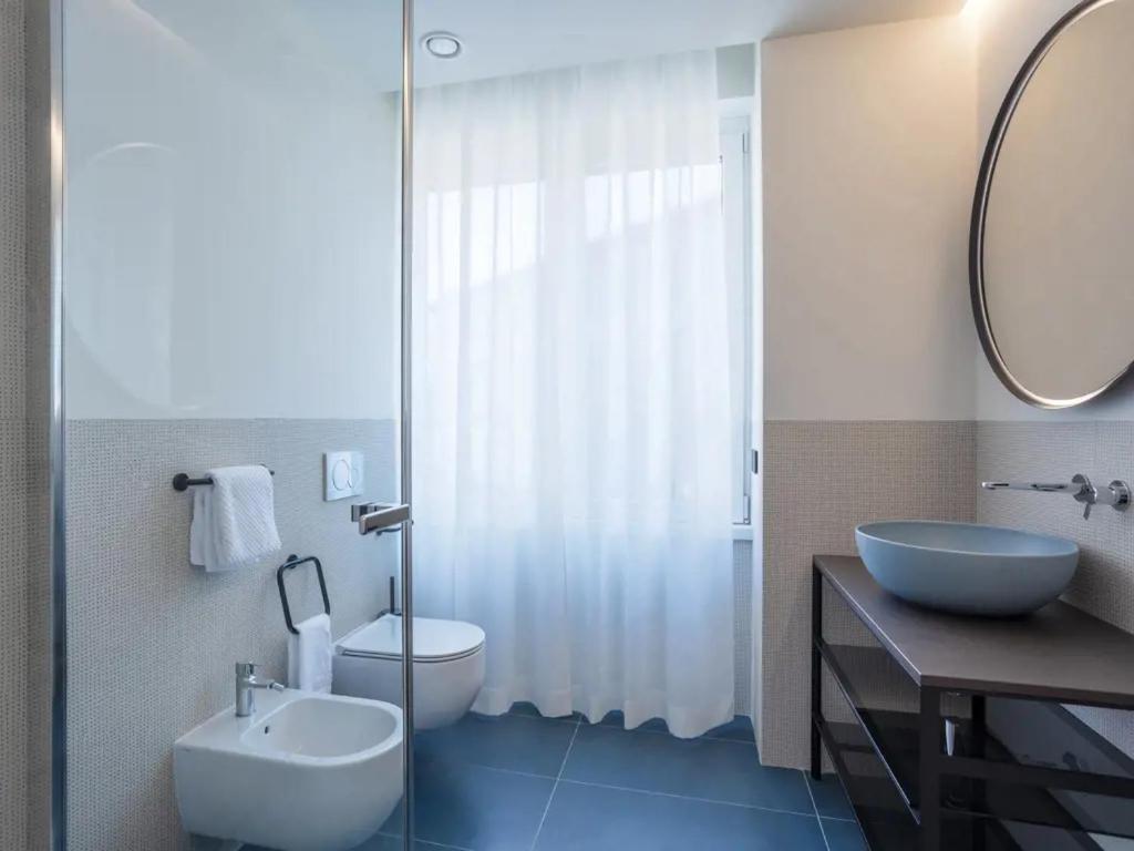 Sant'ambrogio Apartments, Reception H24 Apartamento *
