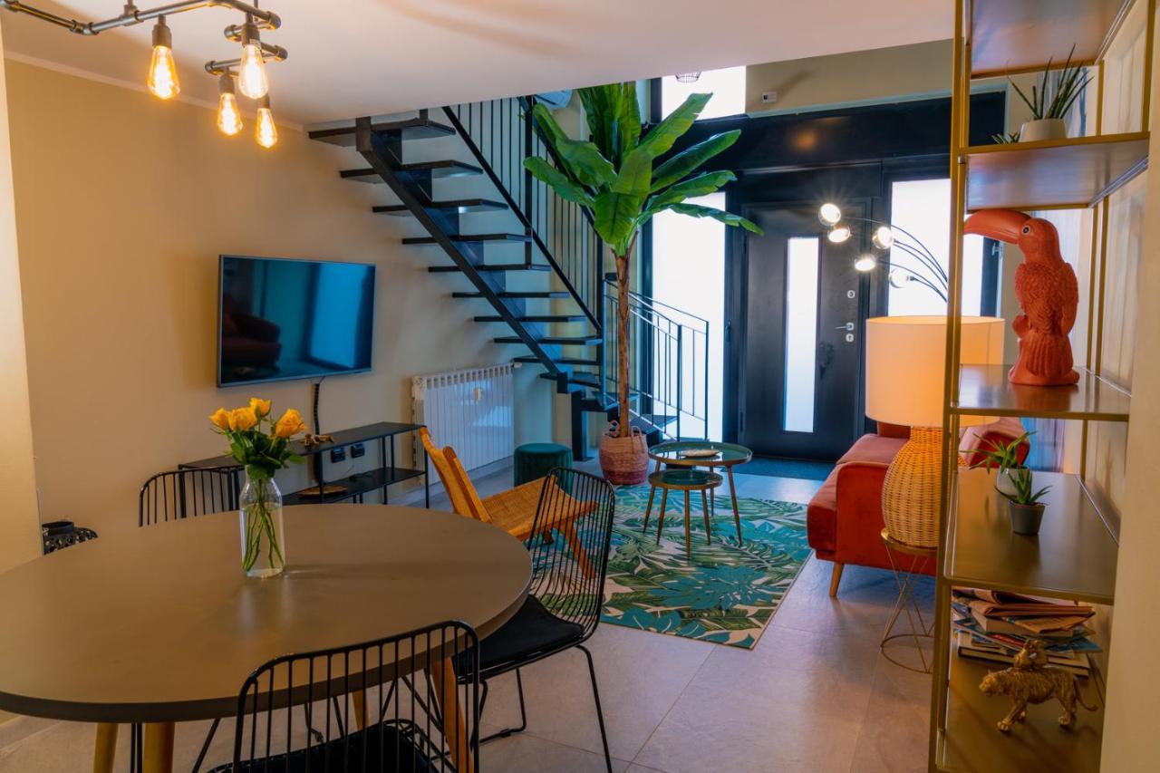 Apartment Experience - Jungle *