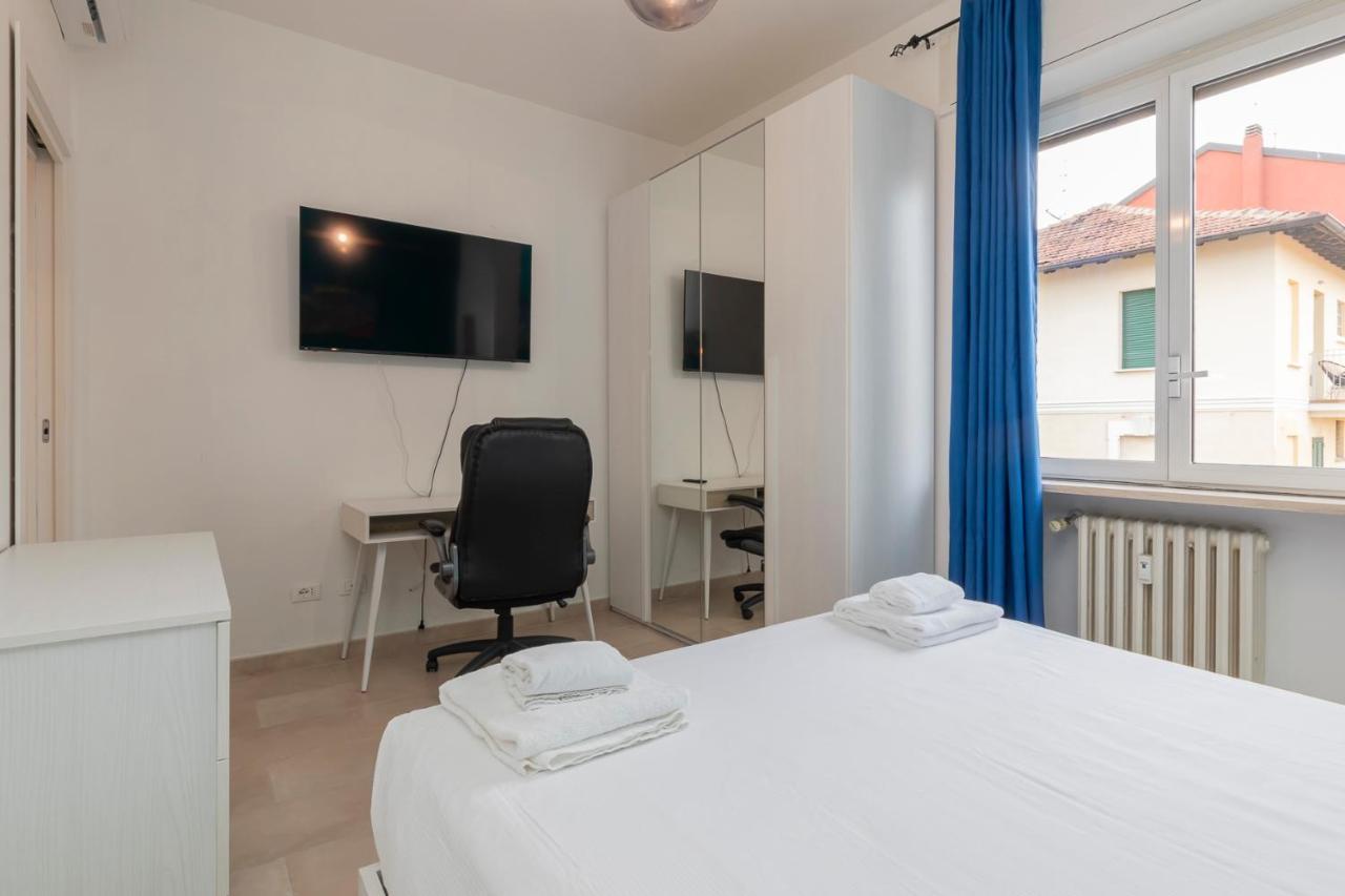 Apartment Luxury Near Navigli Carlo D'adda 29 *