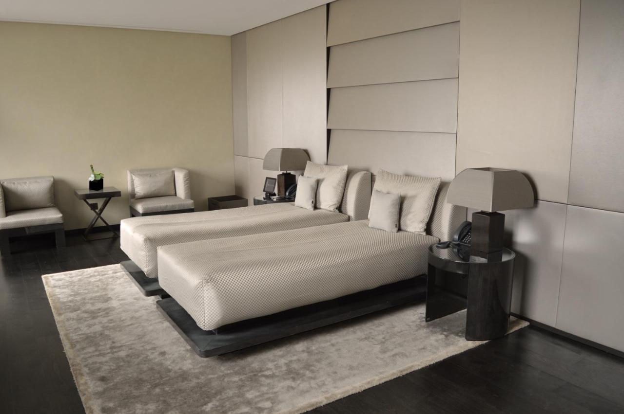 Armani 5* Mailand