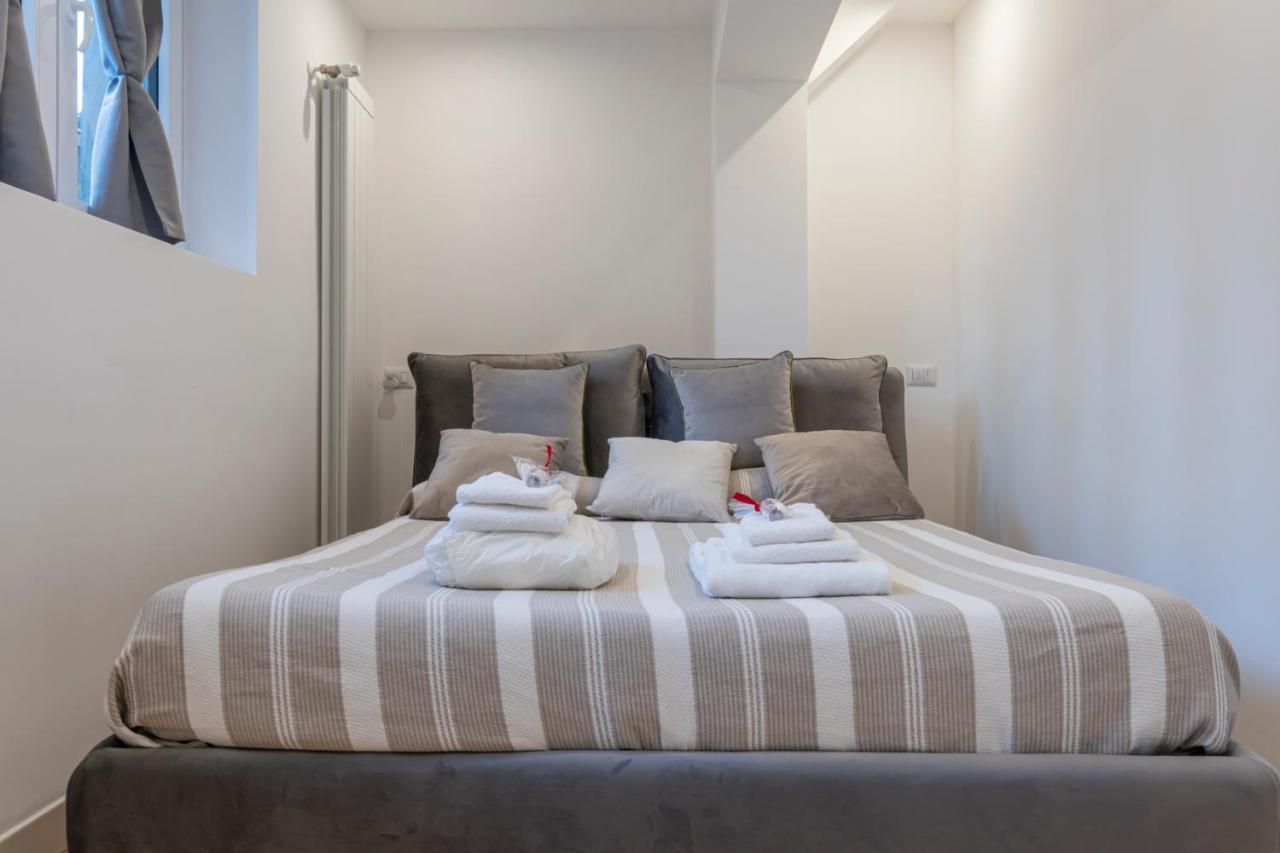Center - Porta Romana Apartment