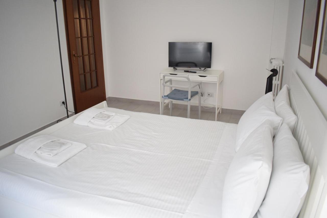 Apartment L'arche Comfort&relax - Gambara Square Di Via Palma