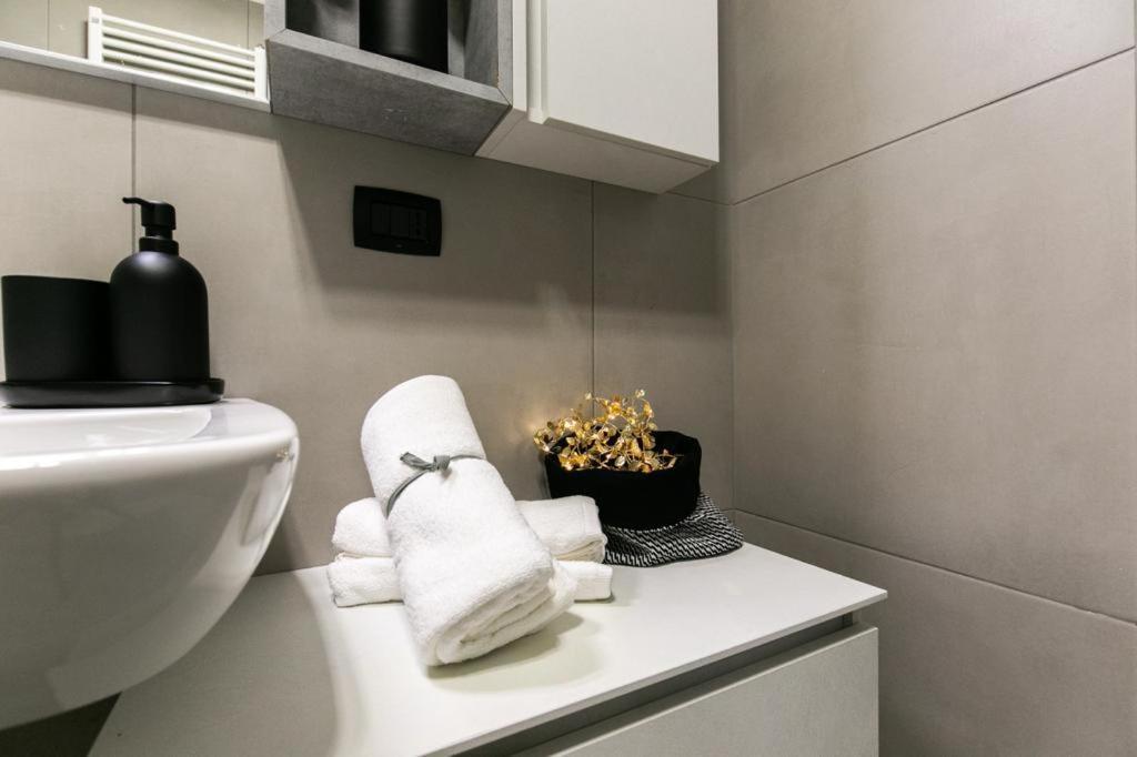 Citylife Monolocale Con Ampio Terrazzo Apartamento *