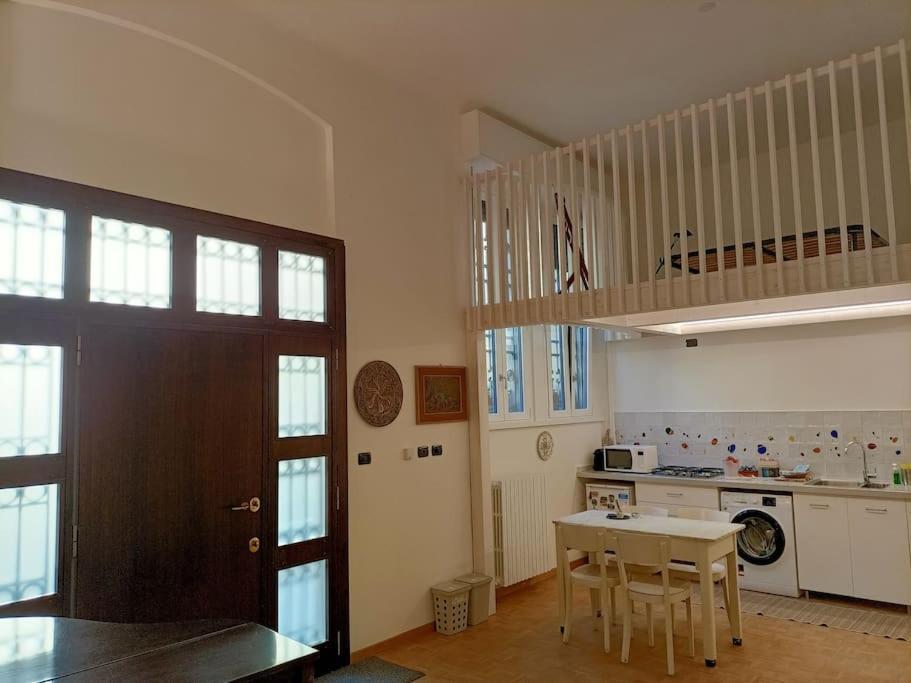 Apartment Silenzioso Loft Vicino Alla Stazione Centrale *