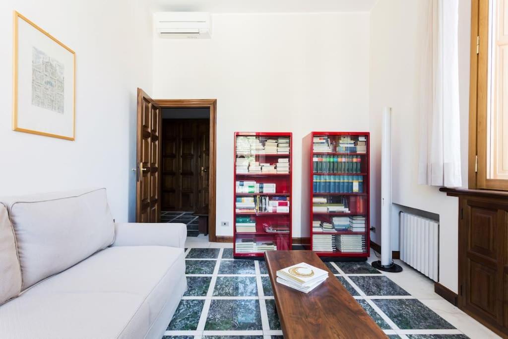 Apartamento Nel Cuore Di Milano-duomo Castello Brera Milão