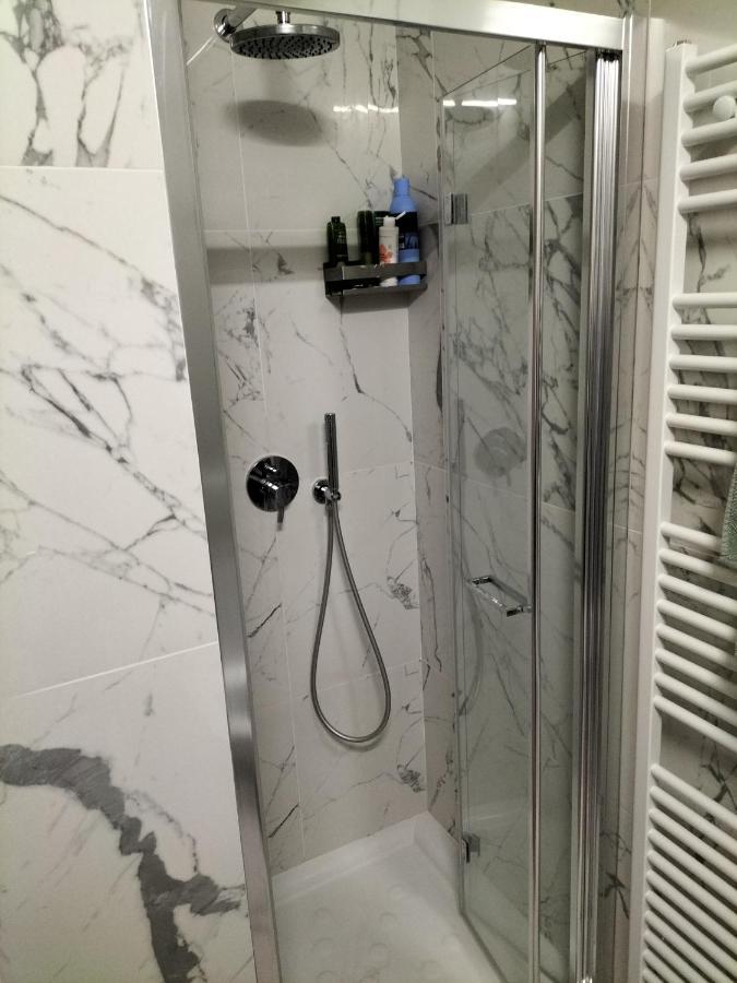 Stanza Nr 4 In Incantevole In Zona Solari Gasthof *