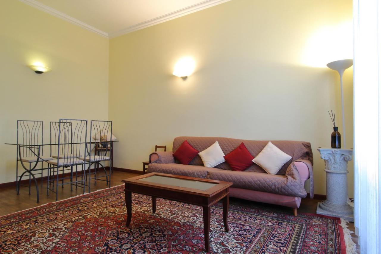 Smart Living Bocconi - Your From Apartamento