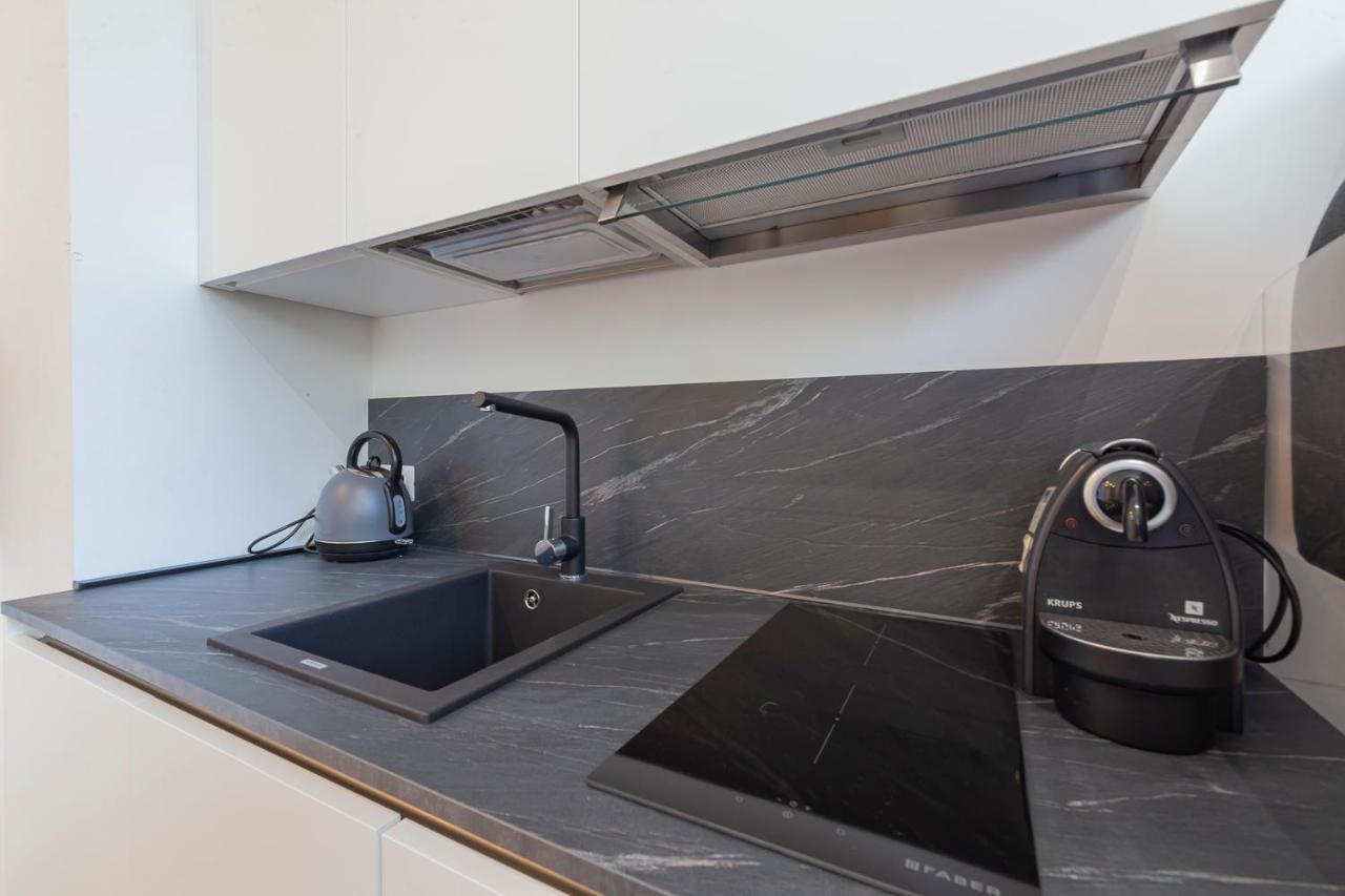Apartment I Host - Val Strona Milan