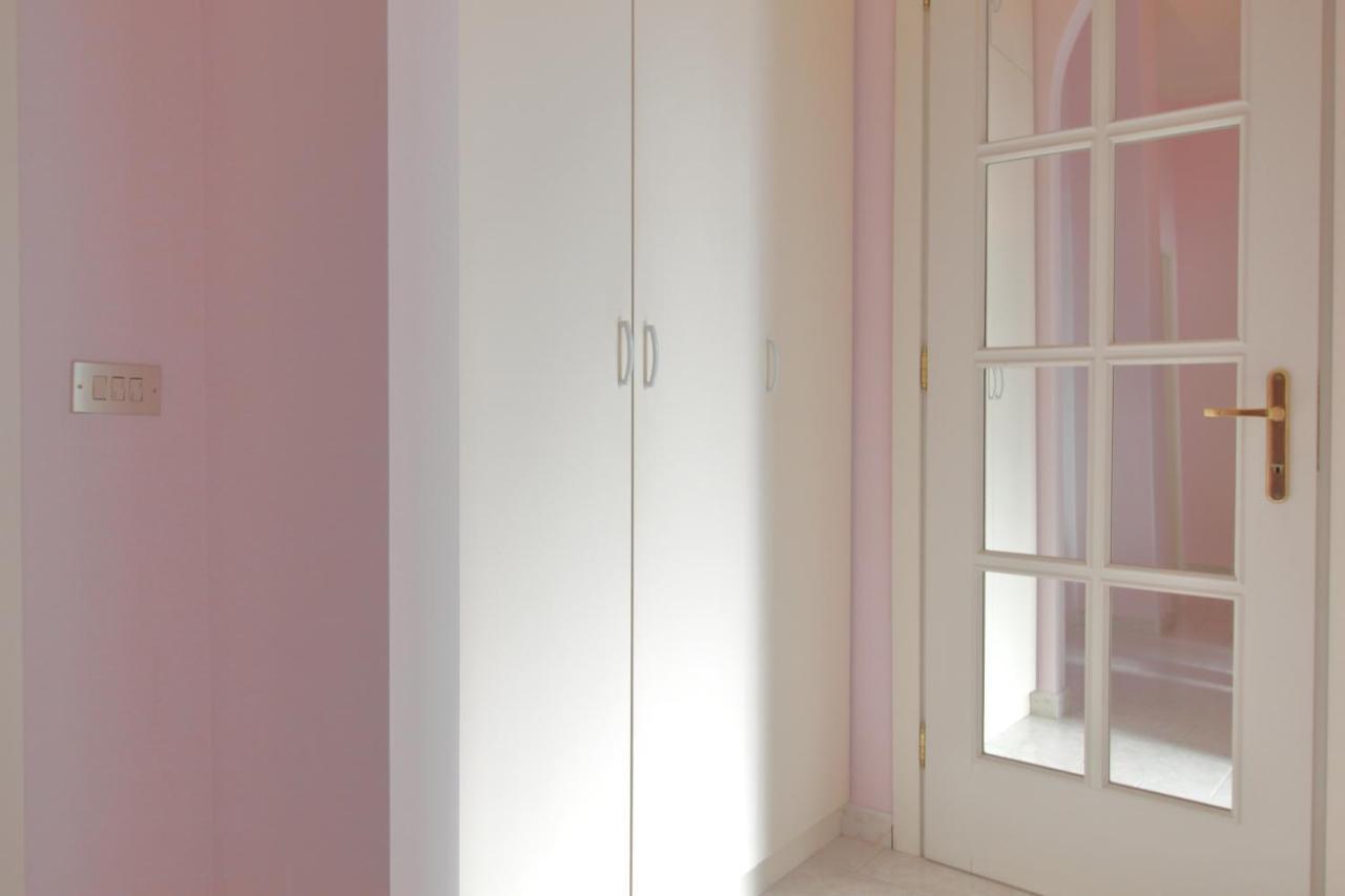 Smart Living Bocconi - Your From Apartamento Milão