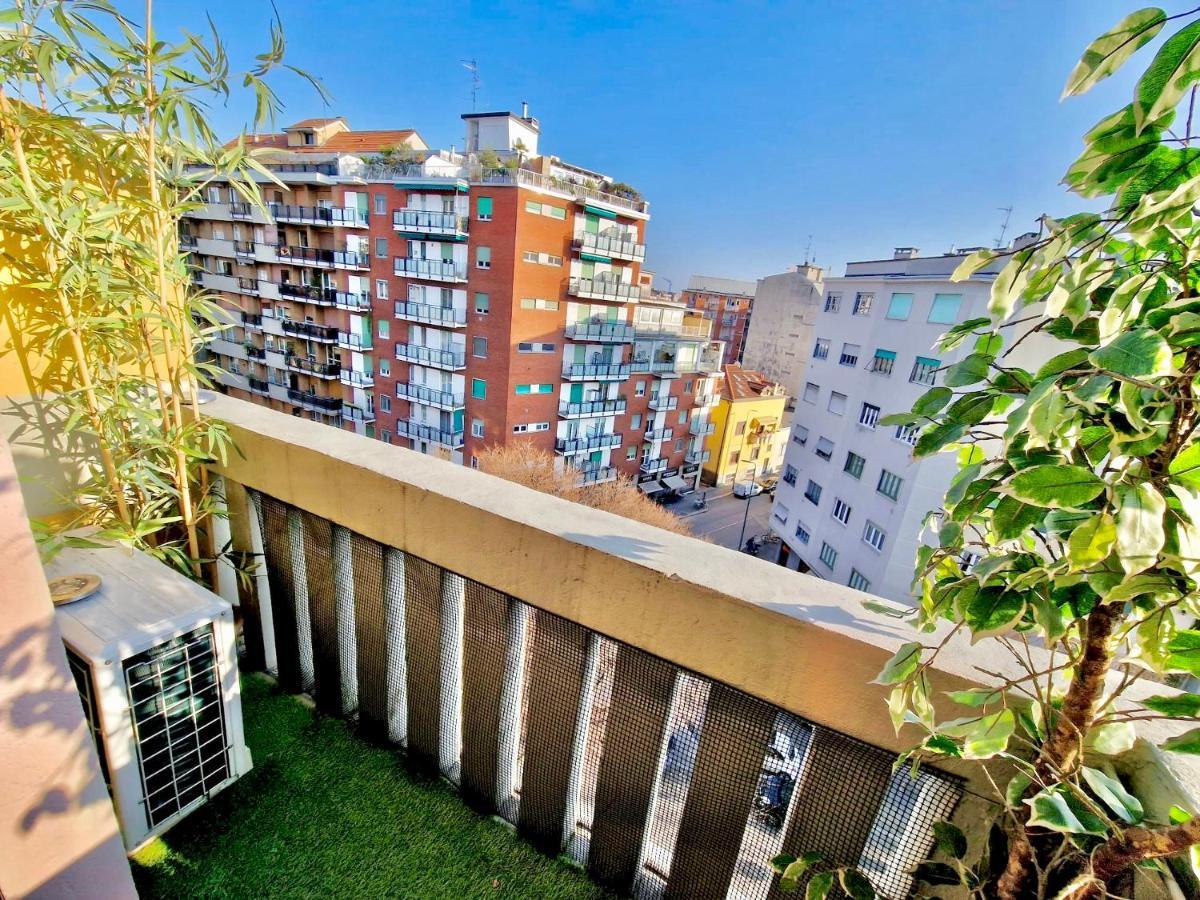 Mono Navigli Apartamento Milão