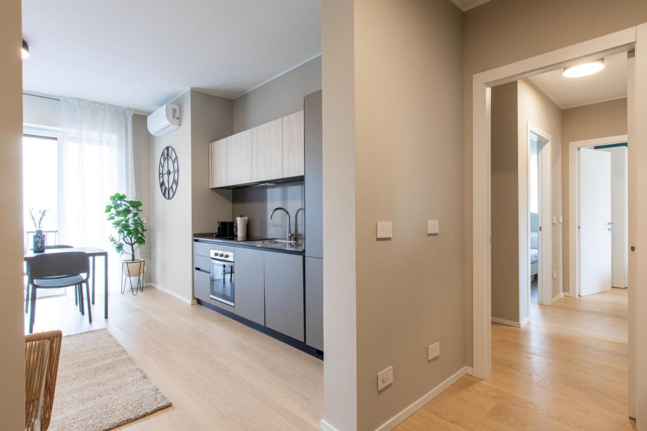 Apartment Daplace - Portaluppi Milan
