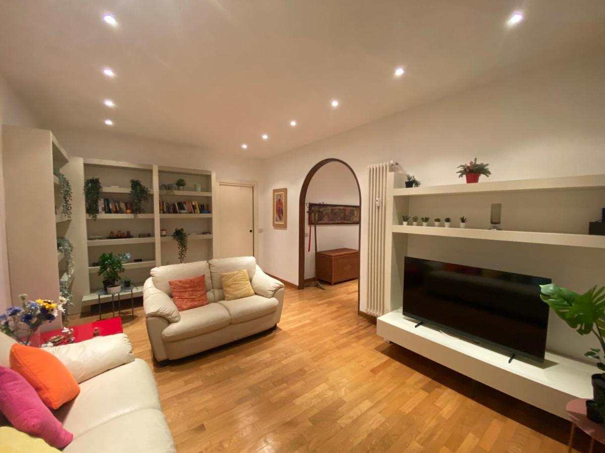Apartment Fashion And Design - Terrace In Milan