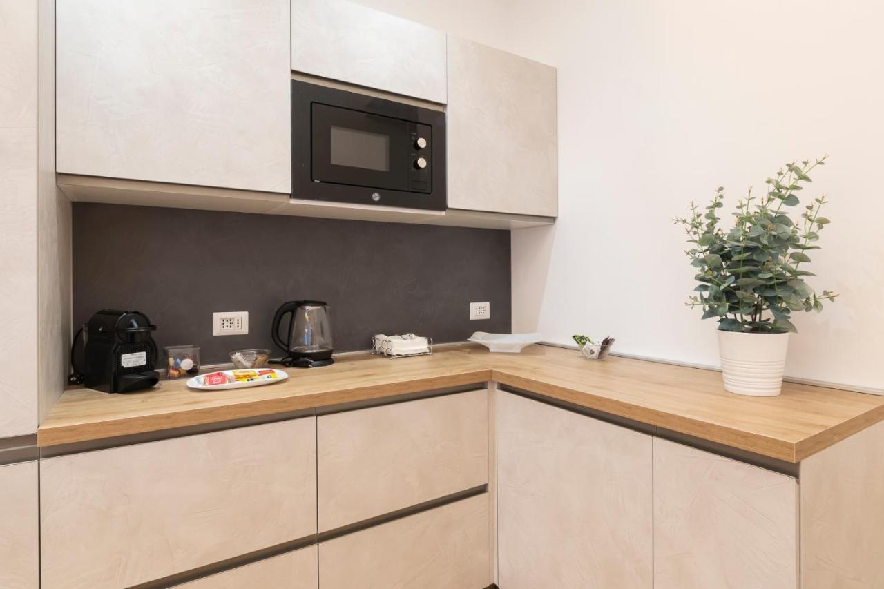 Center - Porta Romana Apartment