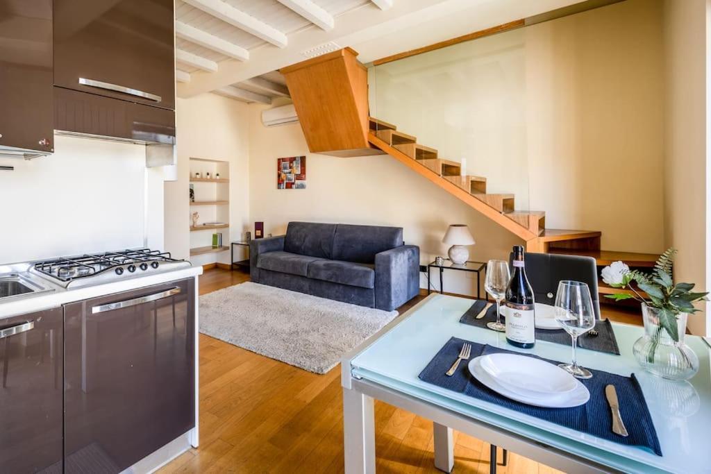 Napoleone's Nest - Elegant And Apartment *