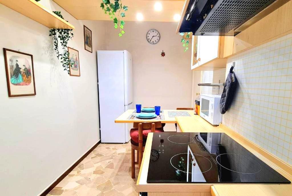 Fiera City, Via Cenisio 55 Apartment