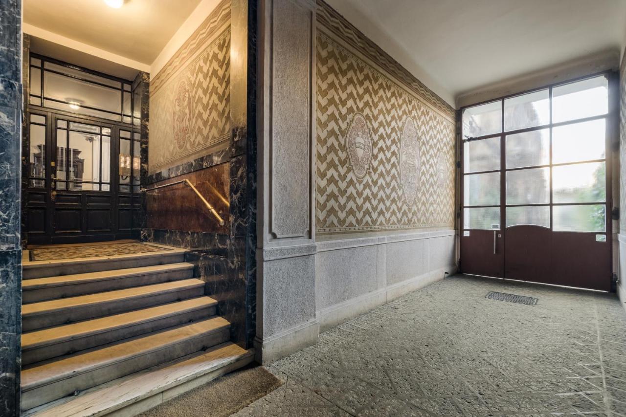 Casa Unica - Elegant With Balcony - Centrale 1 Apartment Mailand