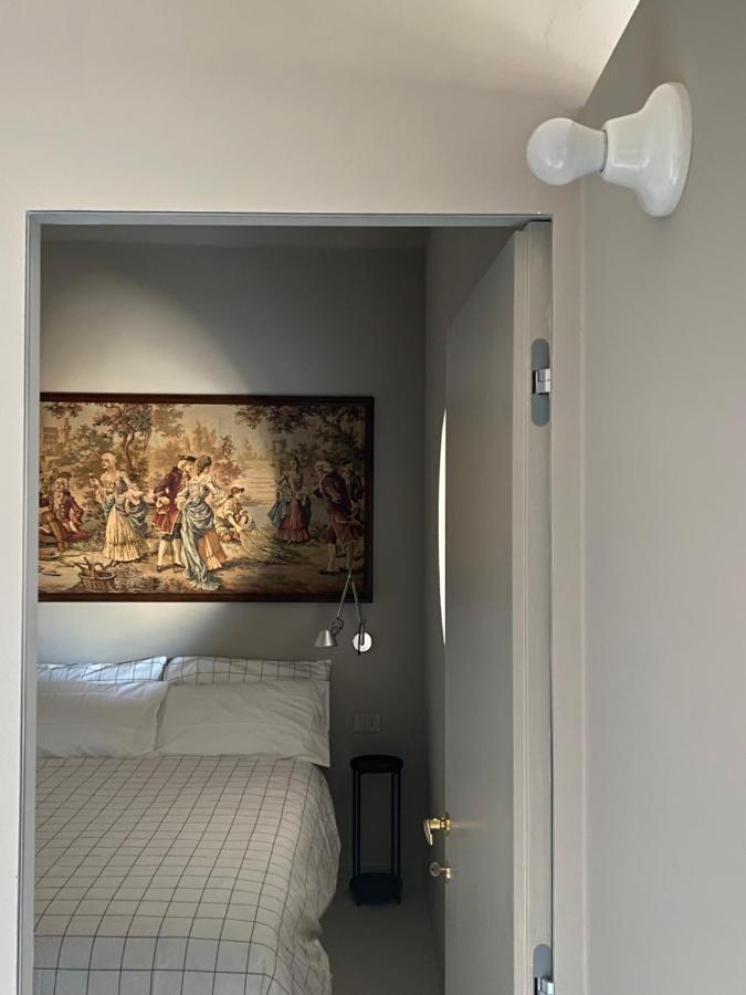 Bilocale Di Design Con Vista In Crocetta Quadronno Mailand