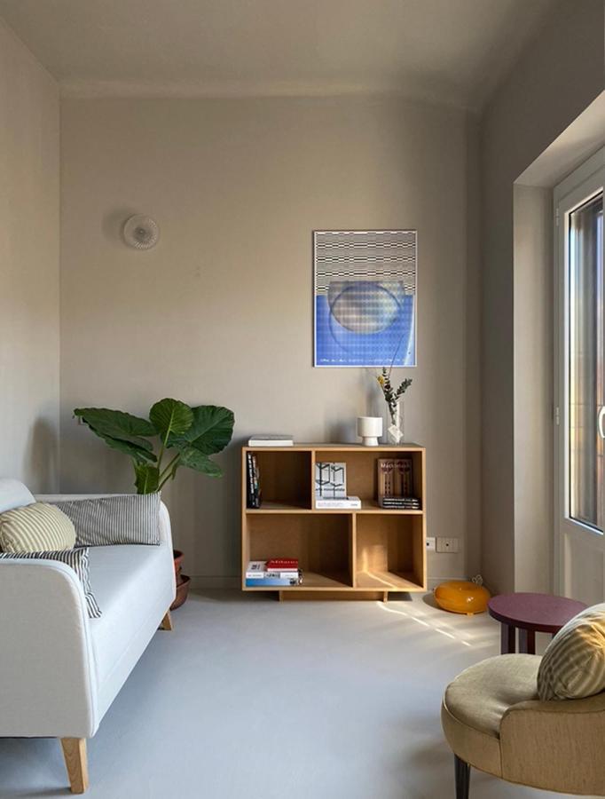 Bilocale Di Design Con Vista In Crocetta Quadronno Apartment Mailand