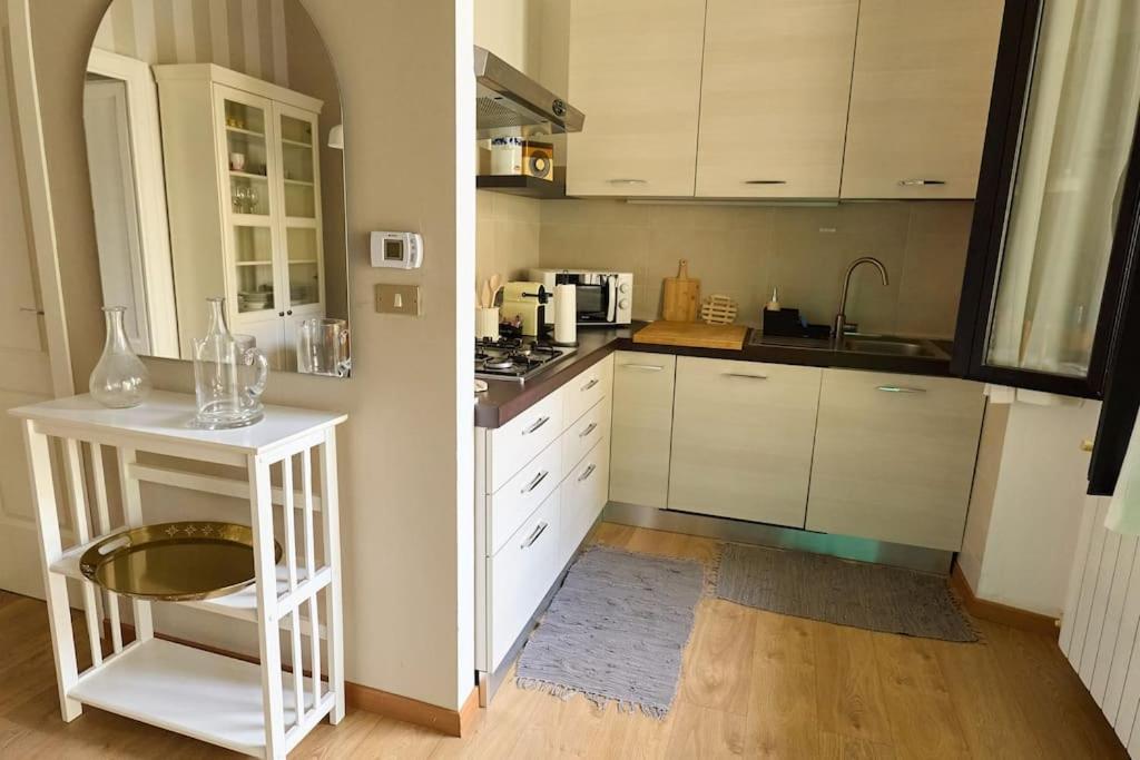 Apartment Modern - Near Isola Distric And *