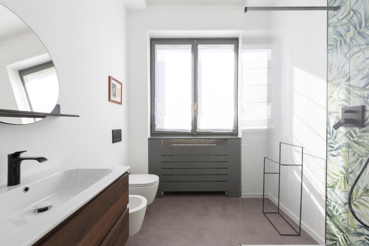 Sant'ambrogio Bright And Stylish Flat *
