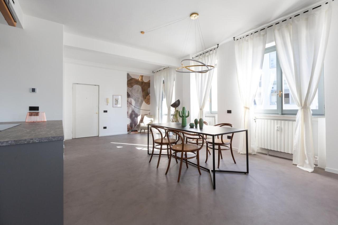 Apartment Sant'ambrogio Bright And Stylish Flat Milan