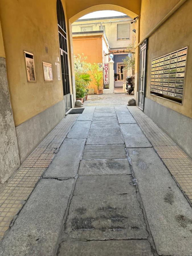 Mercurio 2* Mailand