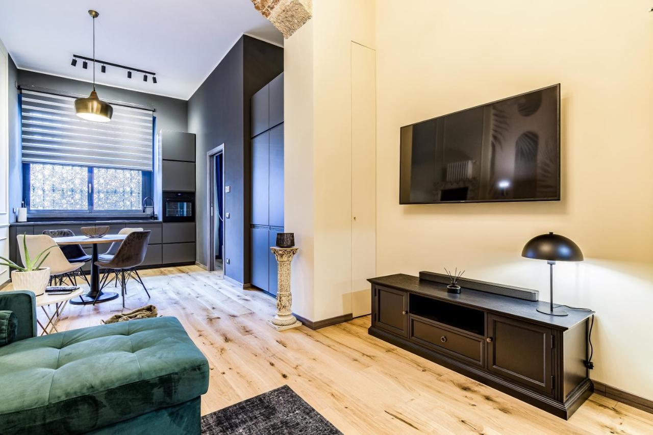 Bligny 4pax Wifi Bocconi District Apartment