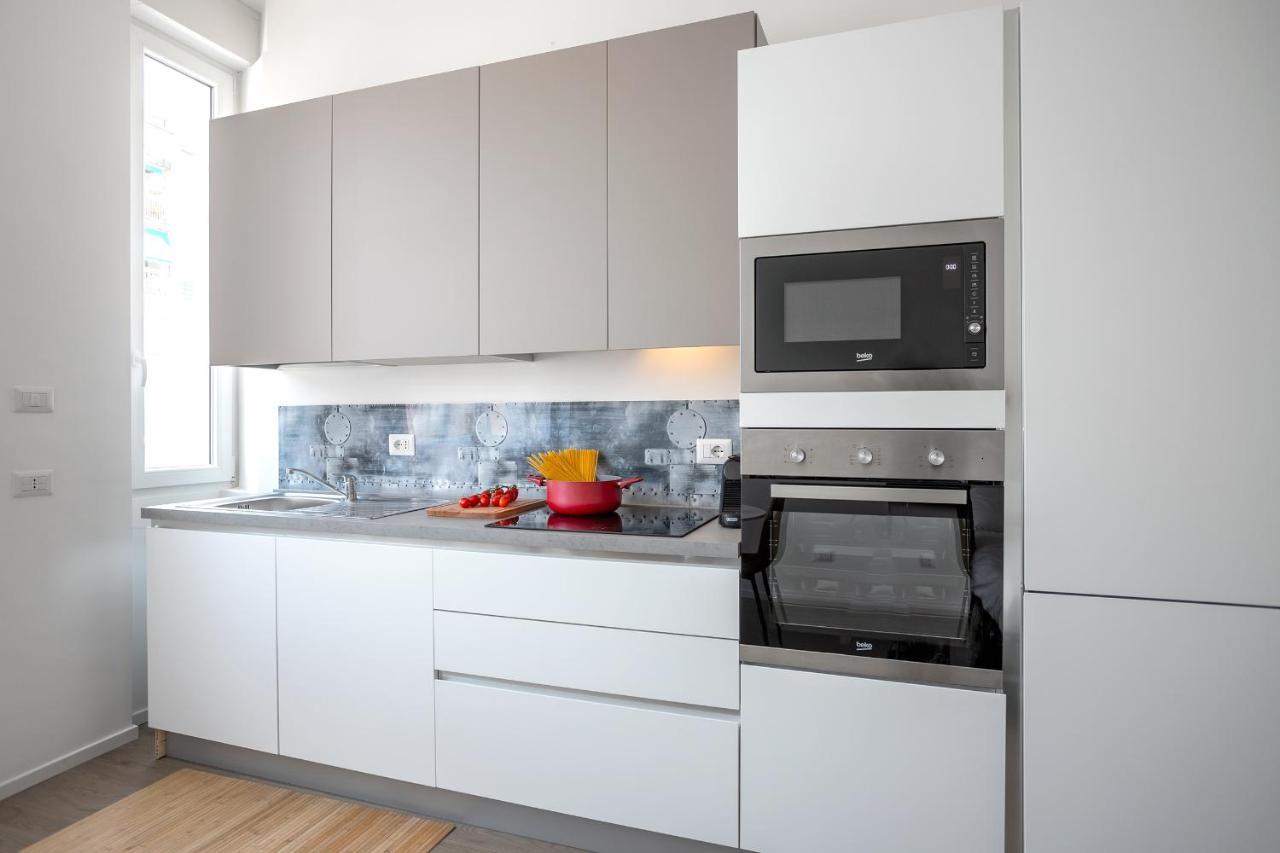Navigli - Center Modern Suite, Fast Wi-fi & Tram Apartment *