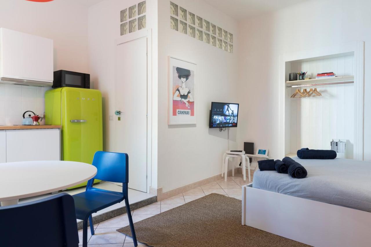 Xenia - Stylish Colorful Apt- Upbeat & Well-connected Area Milan