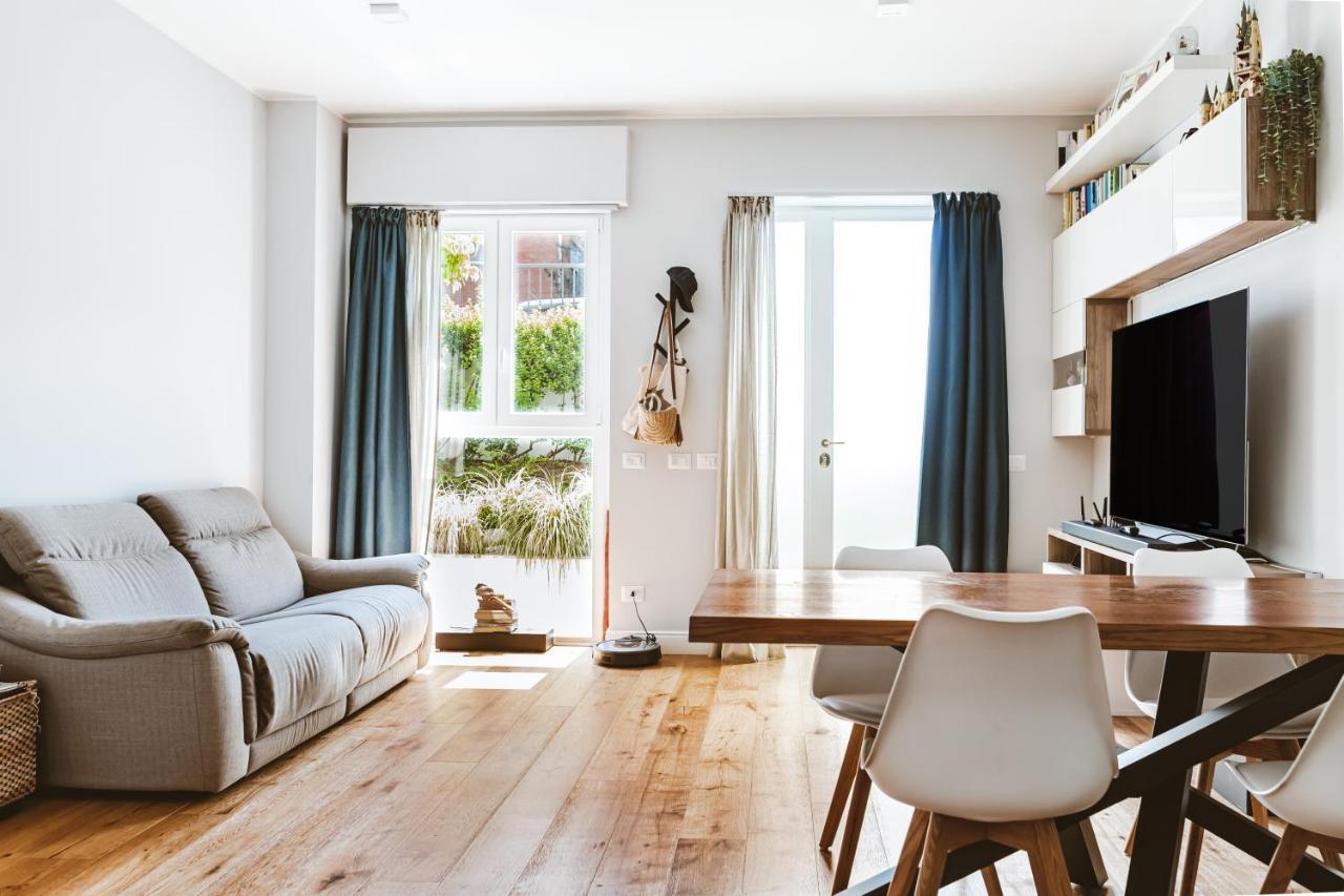 Apartment Mico Citylife Luxuryflat, 100m Metro