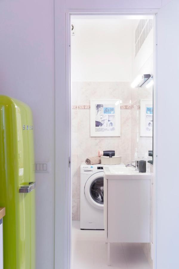 Xenia - Stylish Colorful Apt- Upbeat & Well-connected Area Apartment Milan