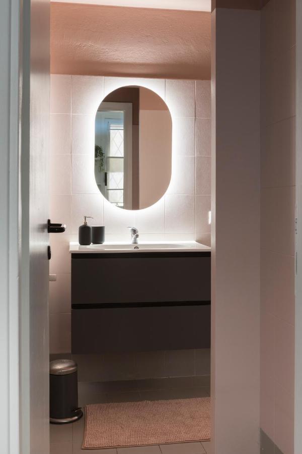 Xenia - Moderno In Fondazione Prada Apartment