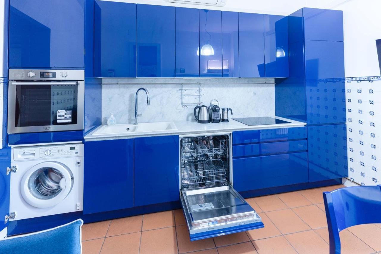 Flat 5 Min From Duomo With Park For Small Cars