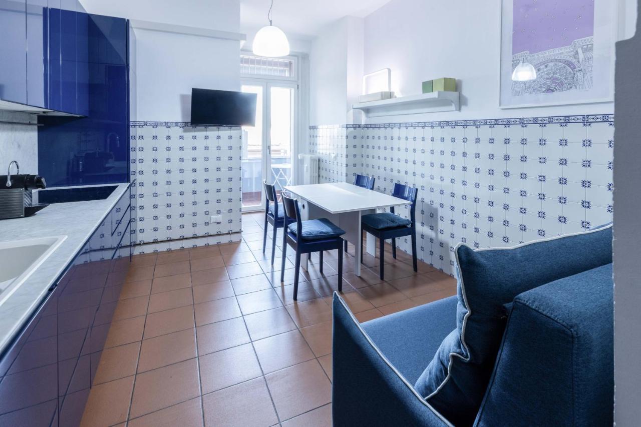 Flat 5 Min From Duomo With Park For Small Cars Milan