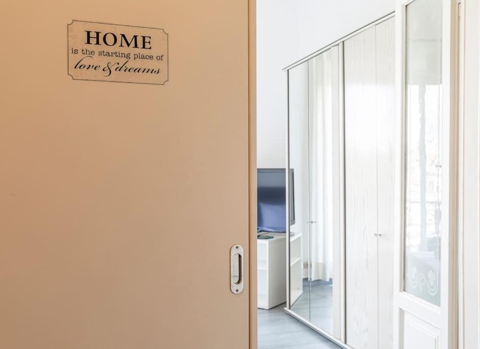 {porta Venezia-milano Centrale} Luxury Milão