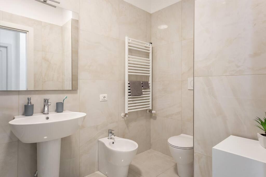 Apartment Caltagirone Mailand