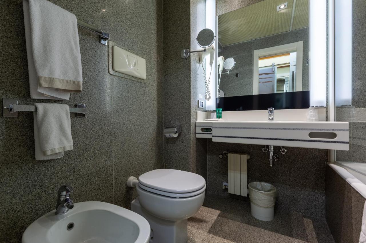 Hotel Hotiday Turro Mailand