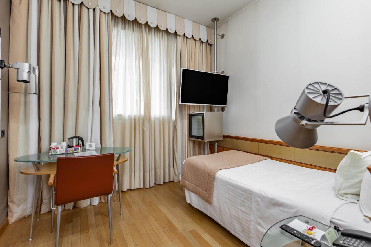 Hotel Hotiday Turro Mailand