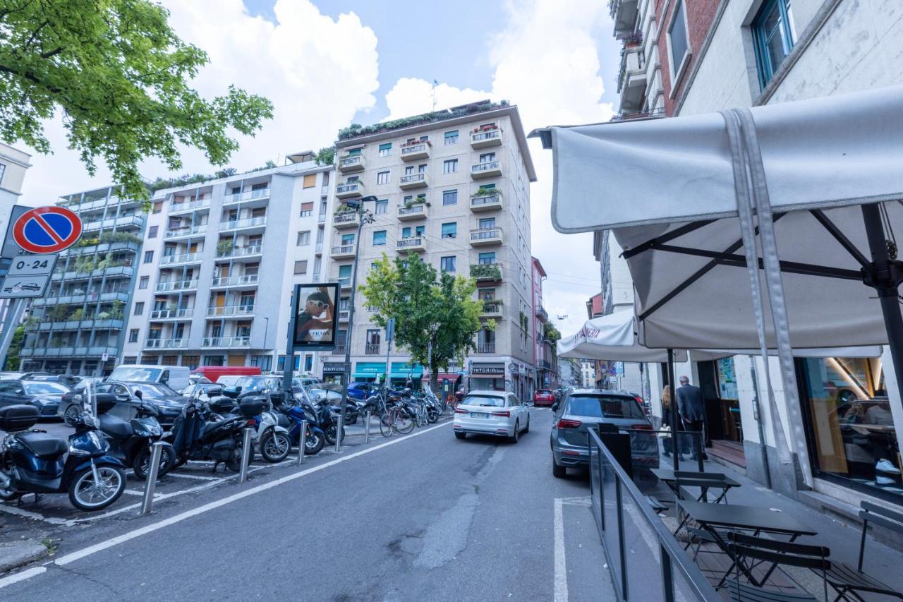 Flat 5 Min From Duomo With Park For Small Cars Apartment *