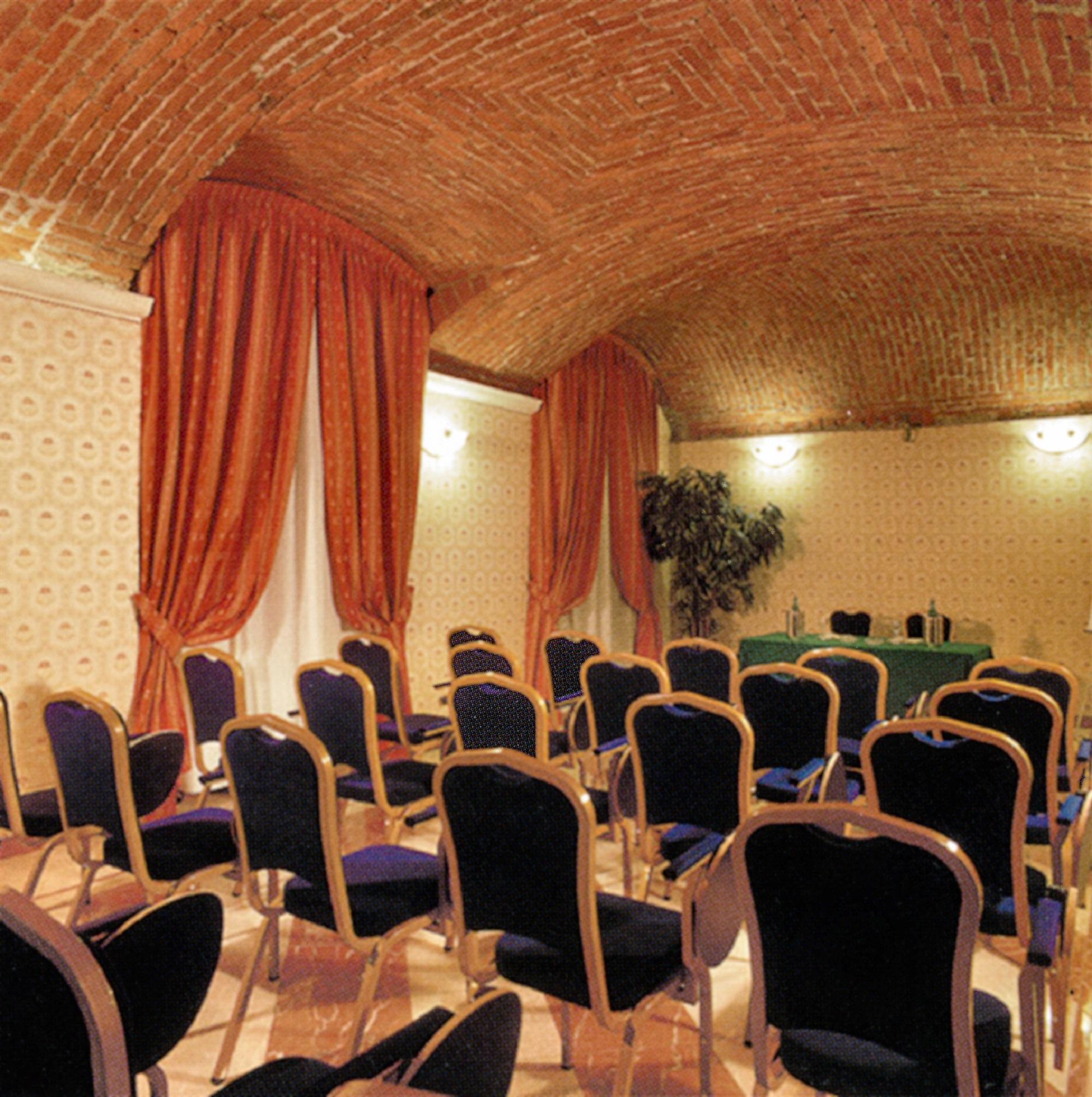 Andreola Central Hotel