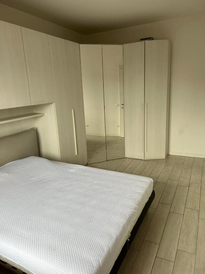Apartment Parkside Heaven Affori Mailand