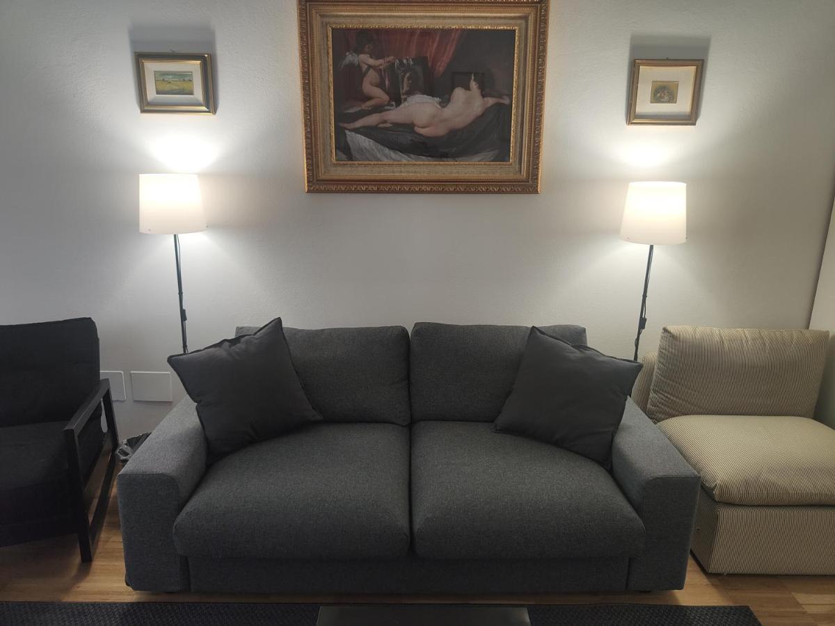 Short Rent Porta Romana Apartment