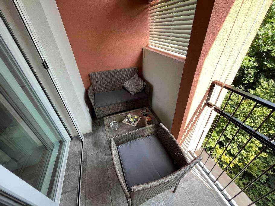 New Close To The City Center!