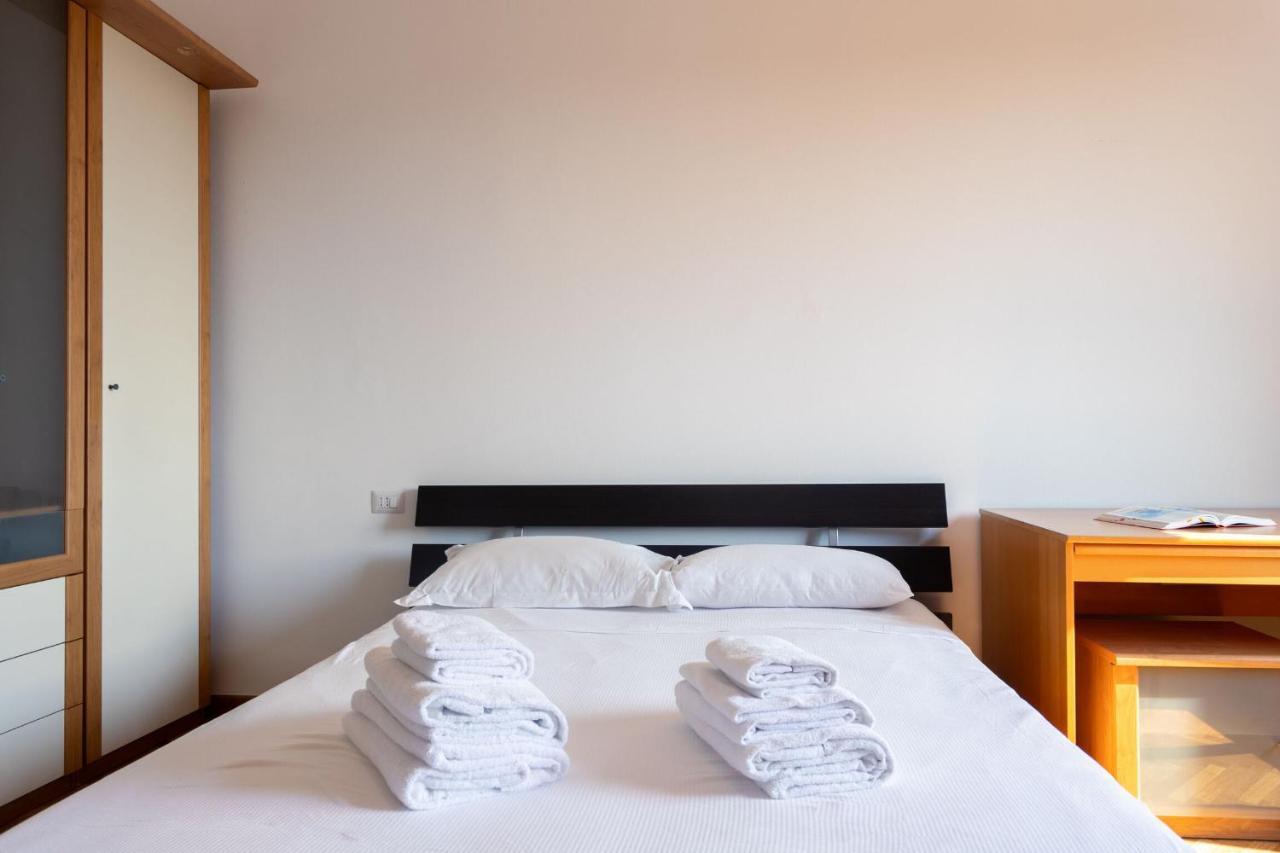Garibaldi Two Bedrooms By Halldis Apartment *