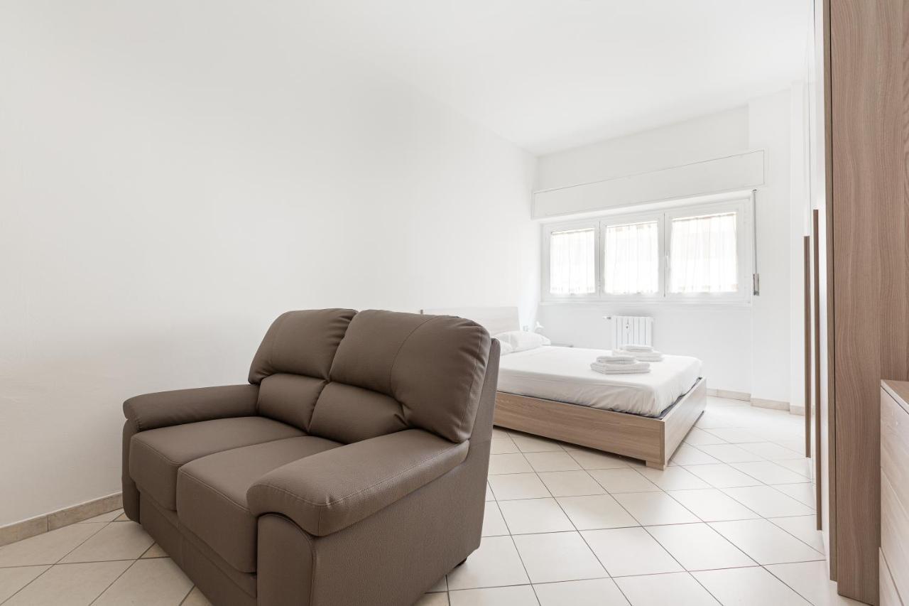 Ripamonti Budget With Small Balcony * Milão