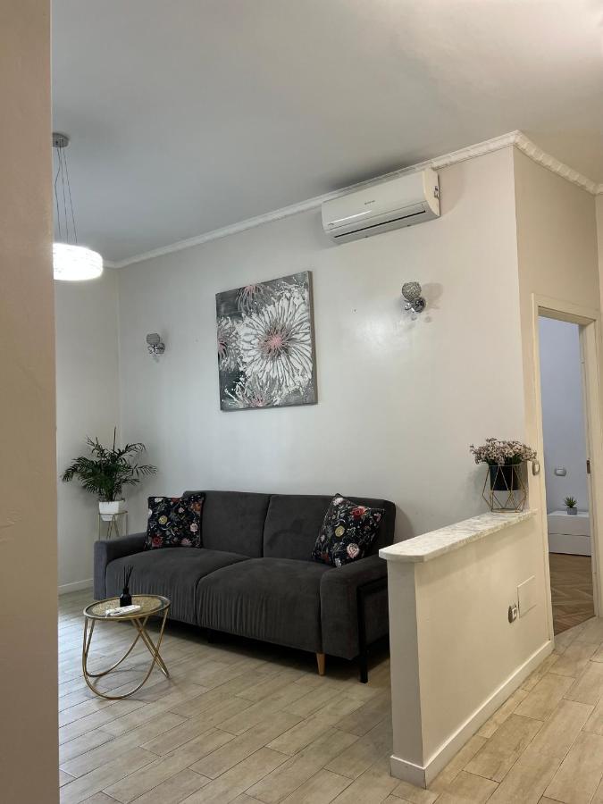 Apartment House Suada