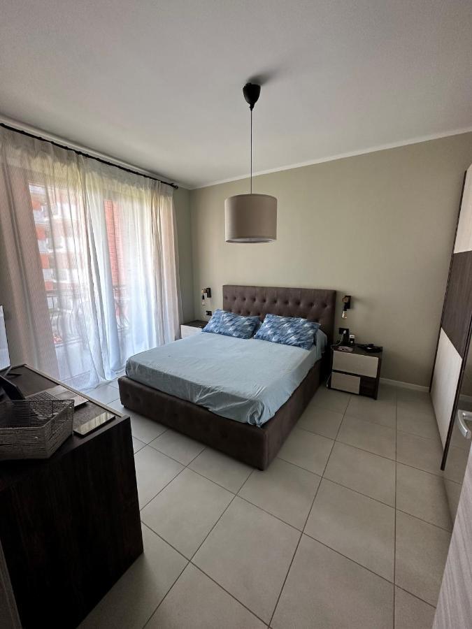 Apartment Bilocale Olimpia Garden Mailand