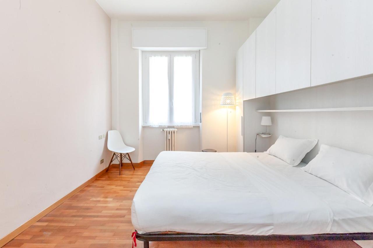 Guest house Double In The Center - 20 Min Walk From Duomo *